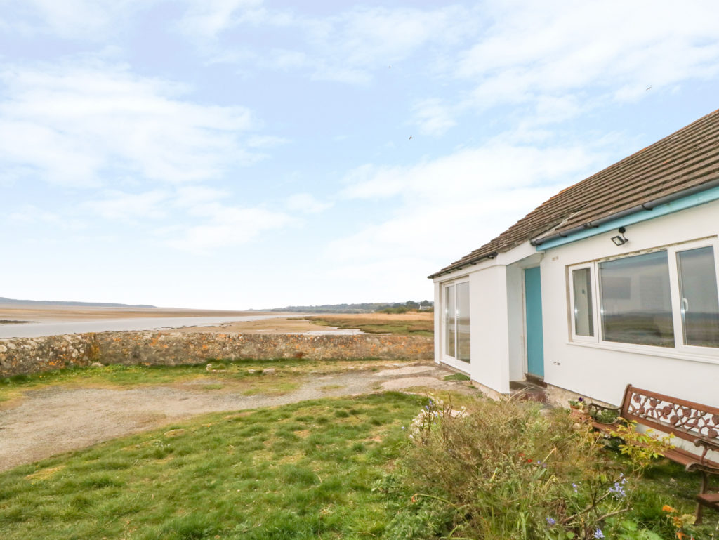 Wales Beachfront Cottages Seafront with Sea Views