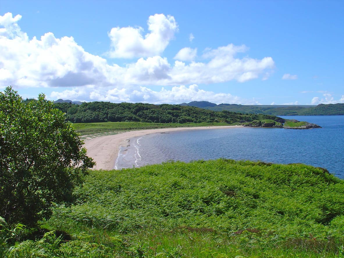 Search for Gairloch cottages by the sea