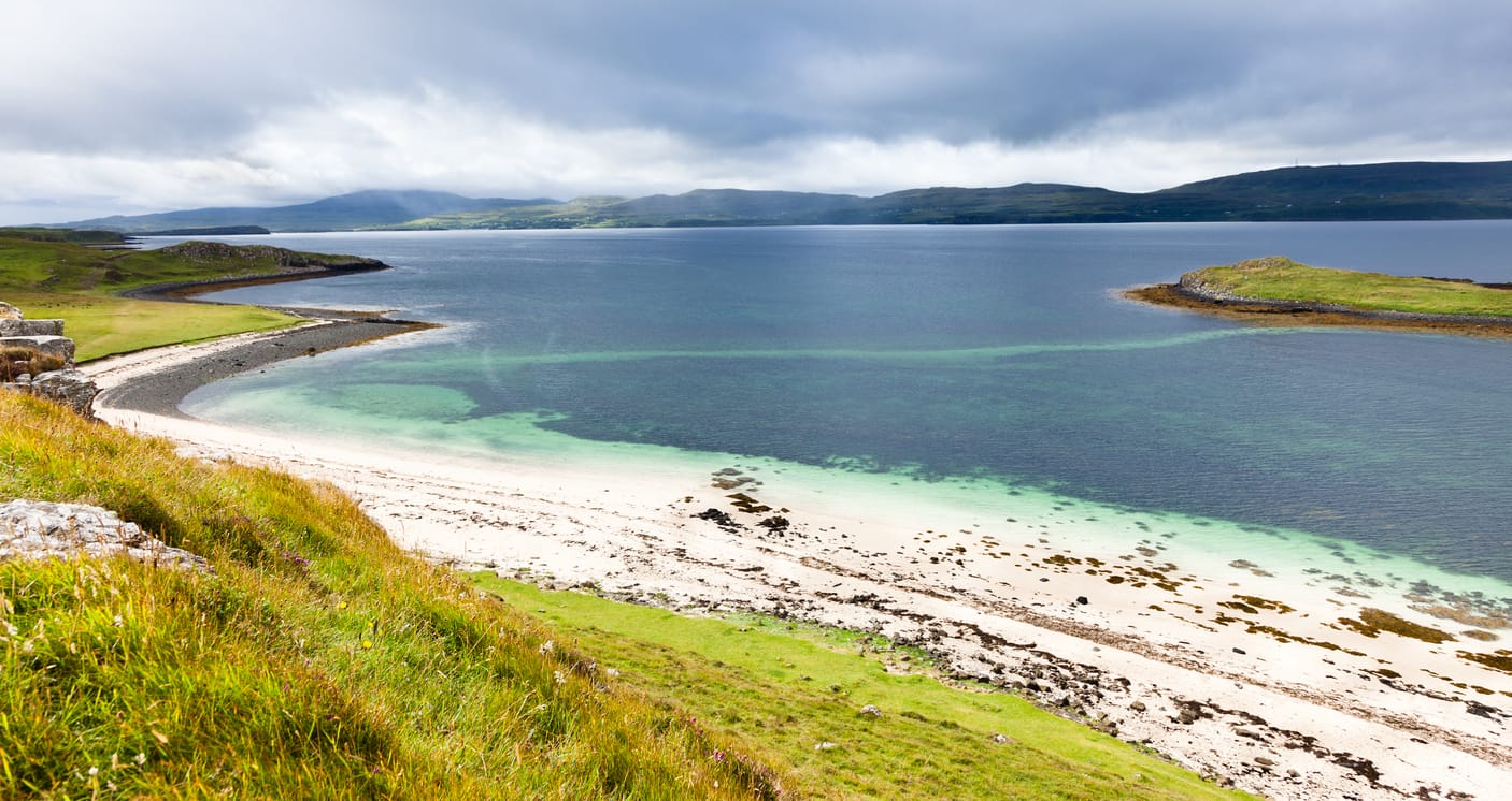 Search for Isle of Skye cottages by the sea