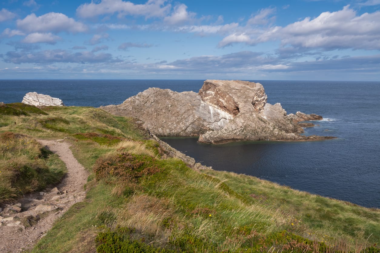 Search for Moray cottages by the sea