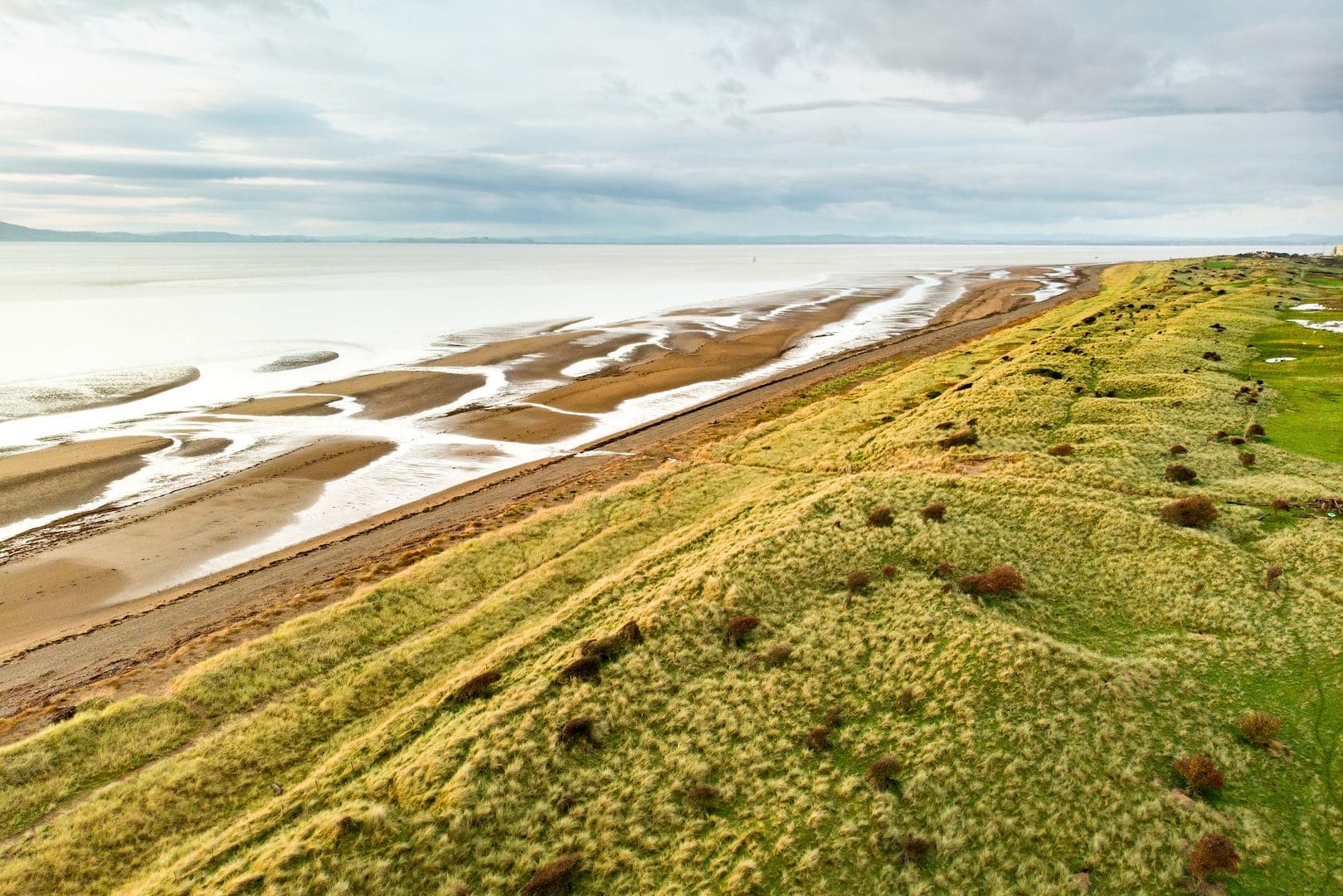 Find Allonby cottages by the sea
