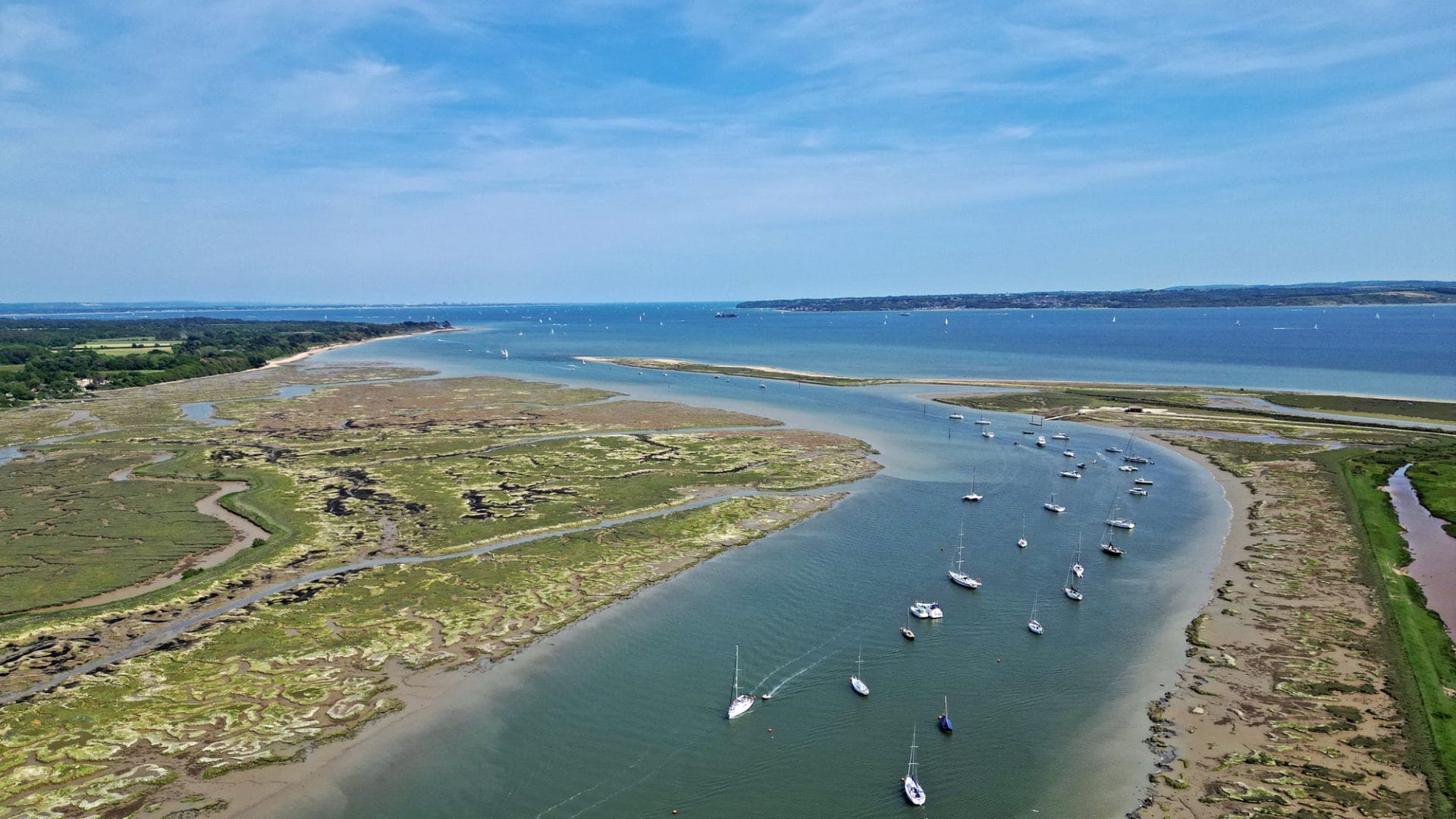 Find Beaulieu cottages by the sea