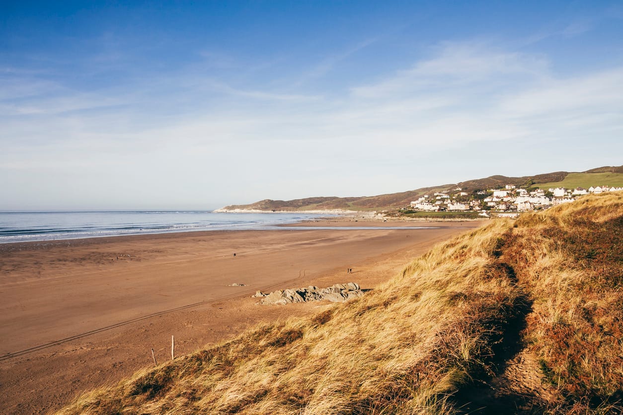 Search for Braunton cottages by the sea