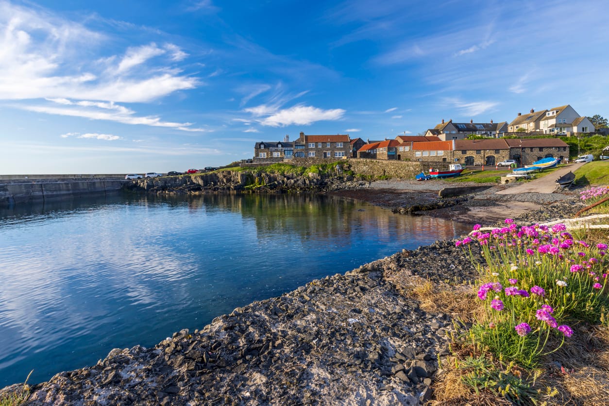 Search Craster cottages by the sea