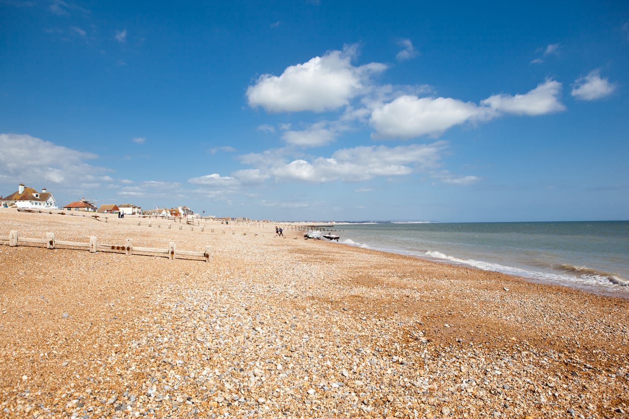 Find East Sussex cottages by the sea