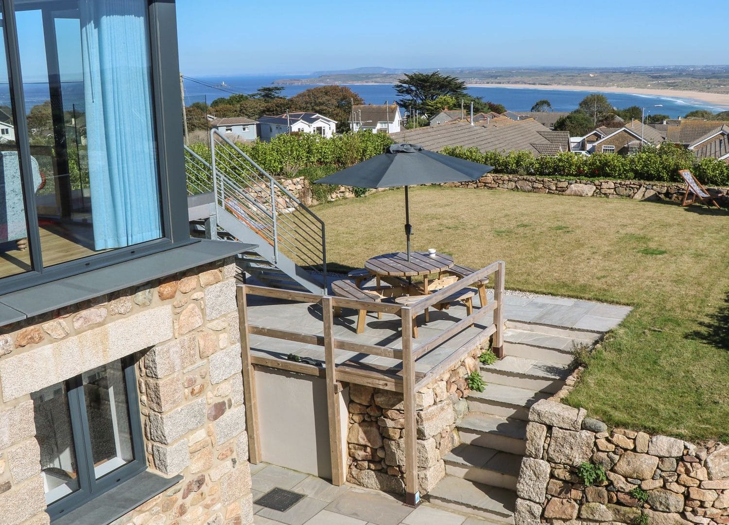 Website launch for Beach Stays