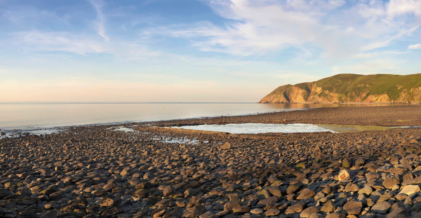 Search for Lynmouth cottages by the sea