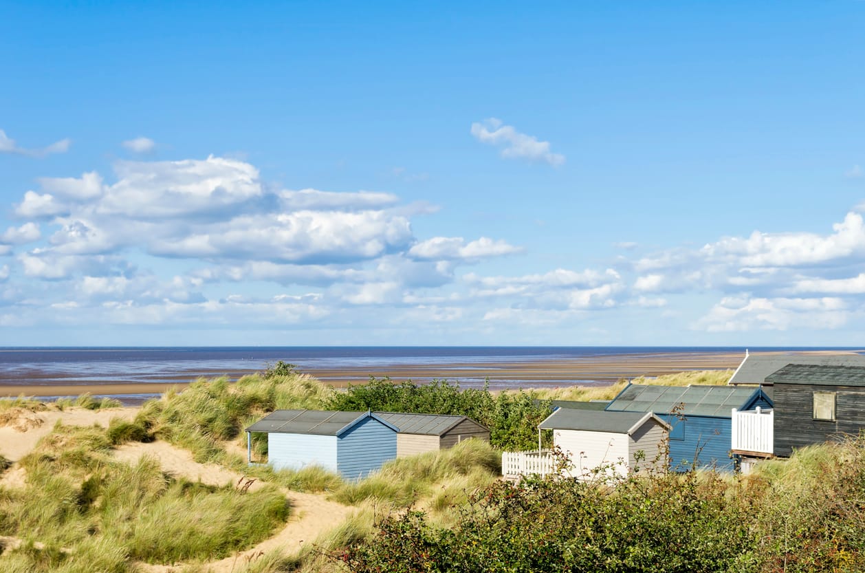 Find Norfolk cottages by the sea