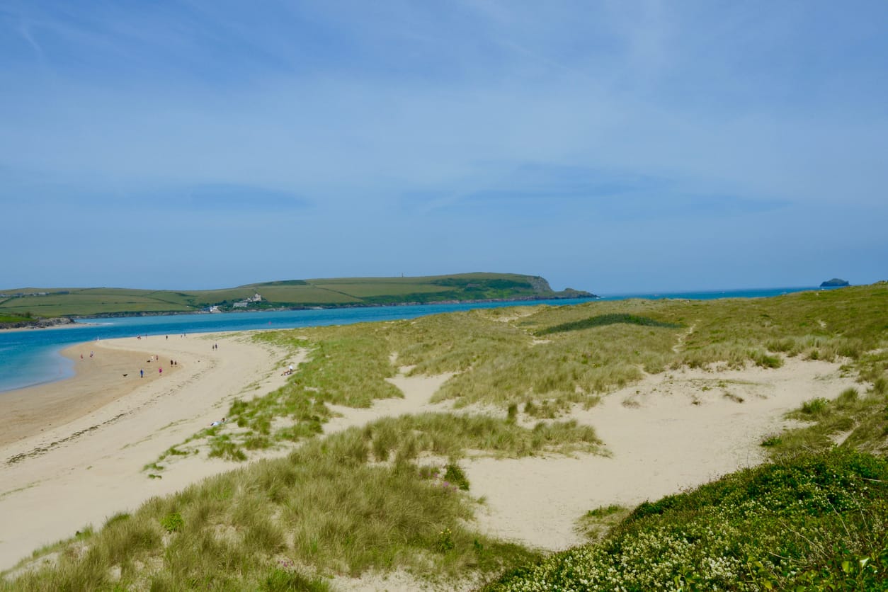 Search for Padstow cottages by the sea
