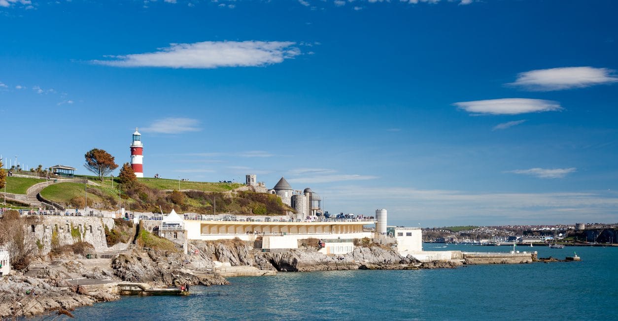 Search for Plymouth cottages by the sea