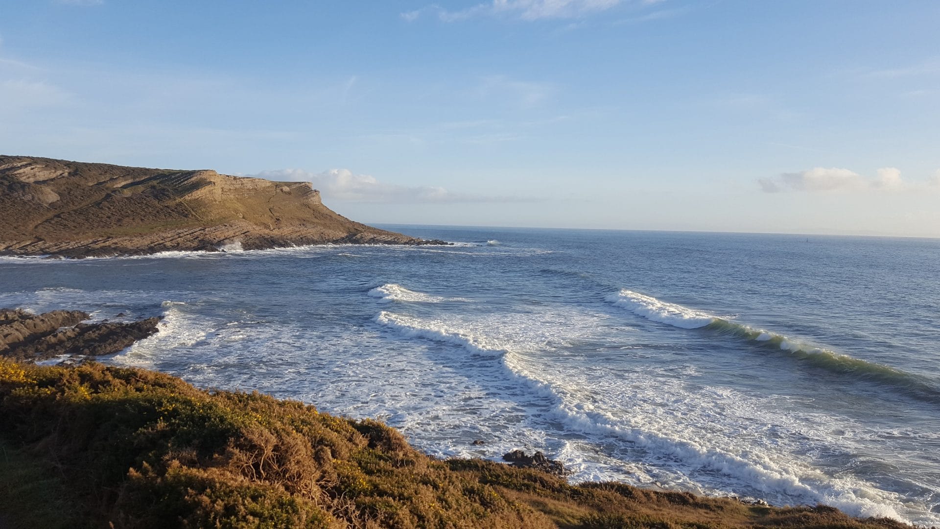 Find Port Eynon cottages by the sea