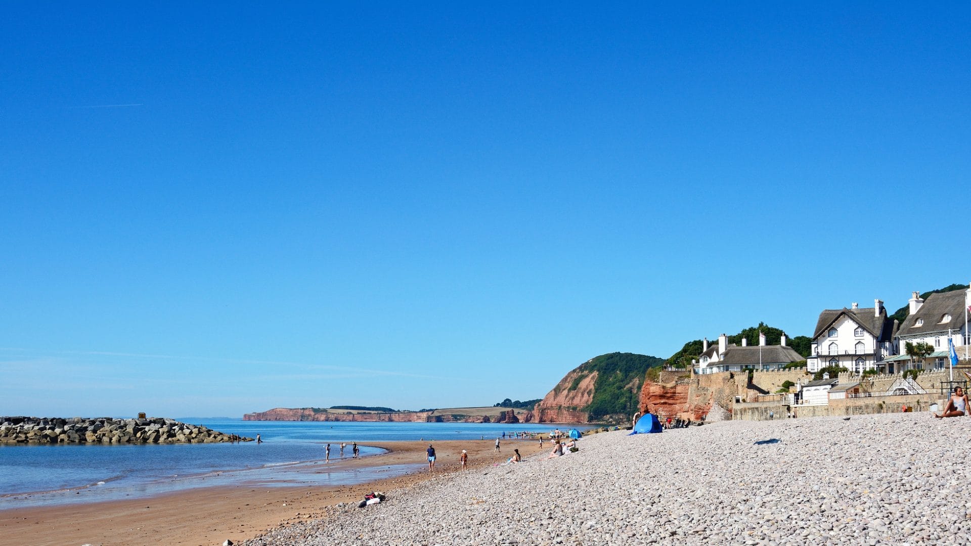 Search for Sidmouth cottages by the sea