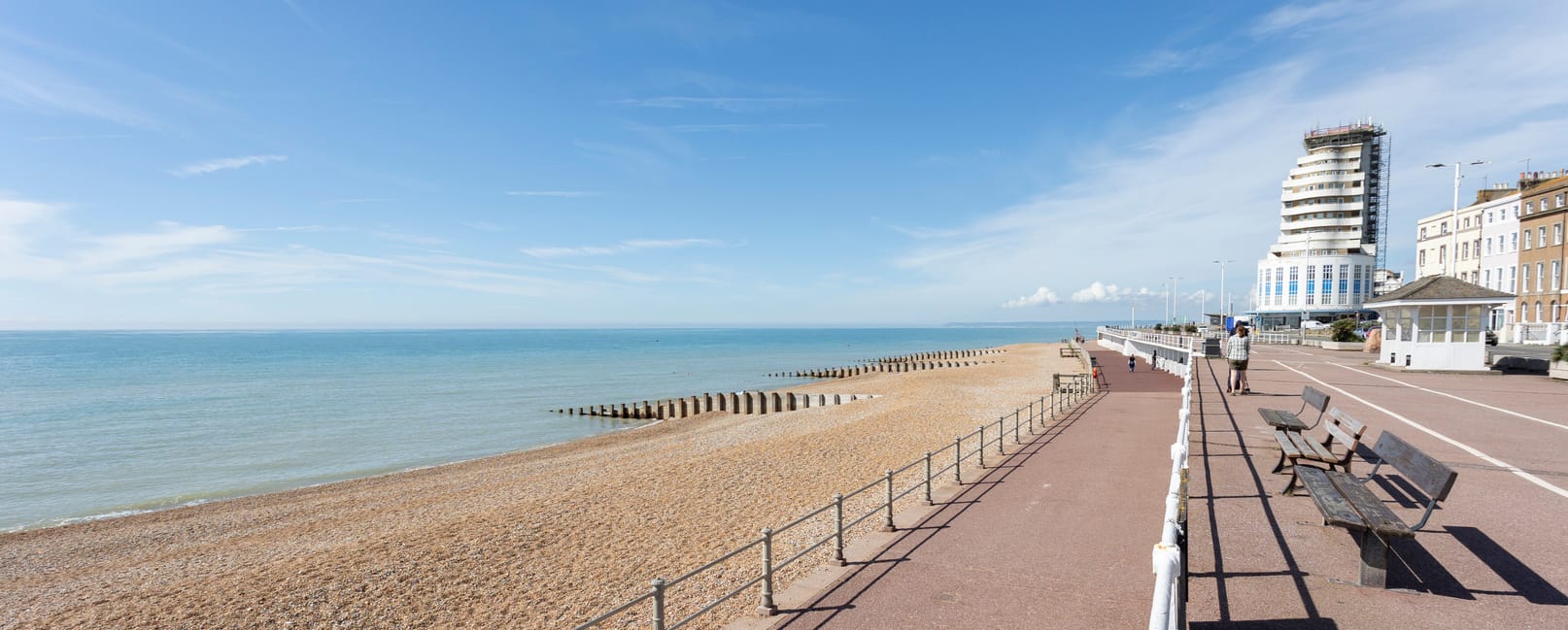 Search for St Leonards-on-Sea cottages by the sea