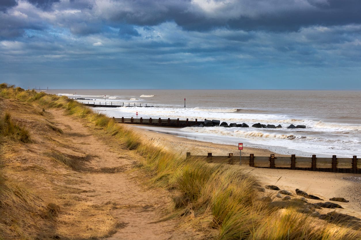 Search Winterton-on-Sea cottages by the sea