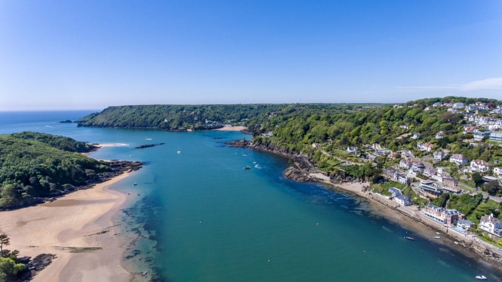 Sweeping view of several sandy beaches in Salcombe for coastal walks.