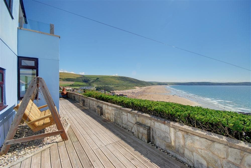 Devon beach house with views across Woolacombe beach.