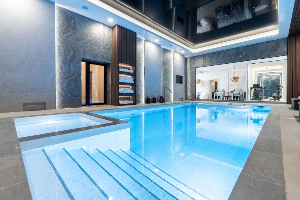 Indoor swimming pool in North Wales near the beach