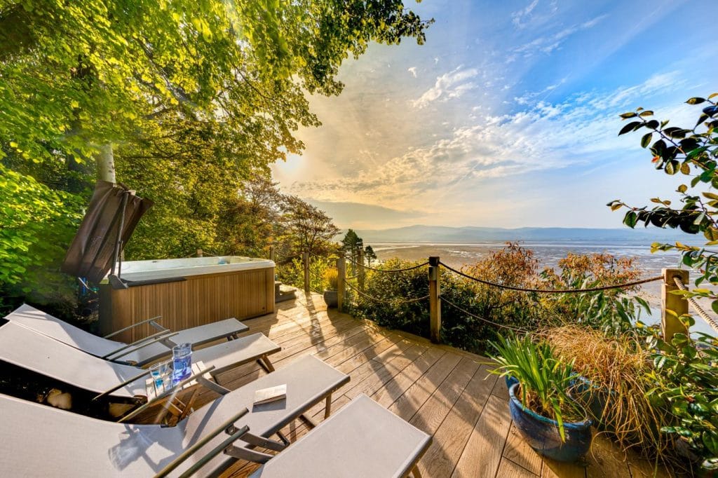 Superb Aberdovey rental with sea view hot tub