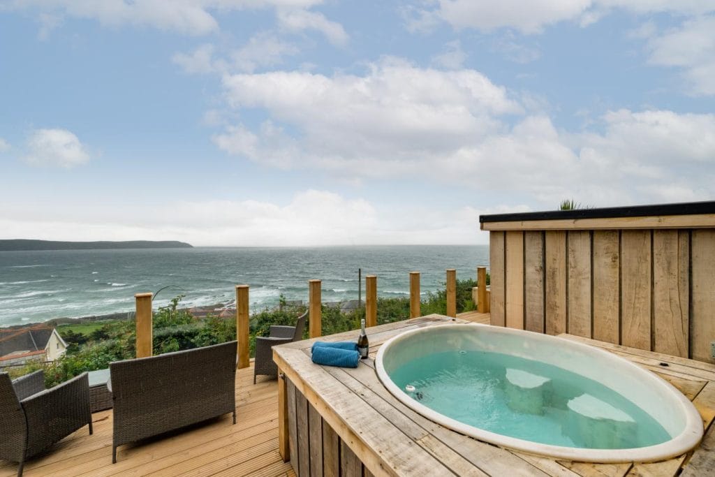 Woolacombe Beach Haven cottage with hot tub
