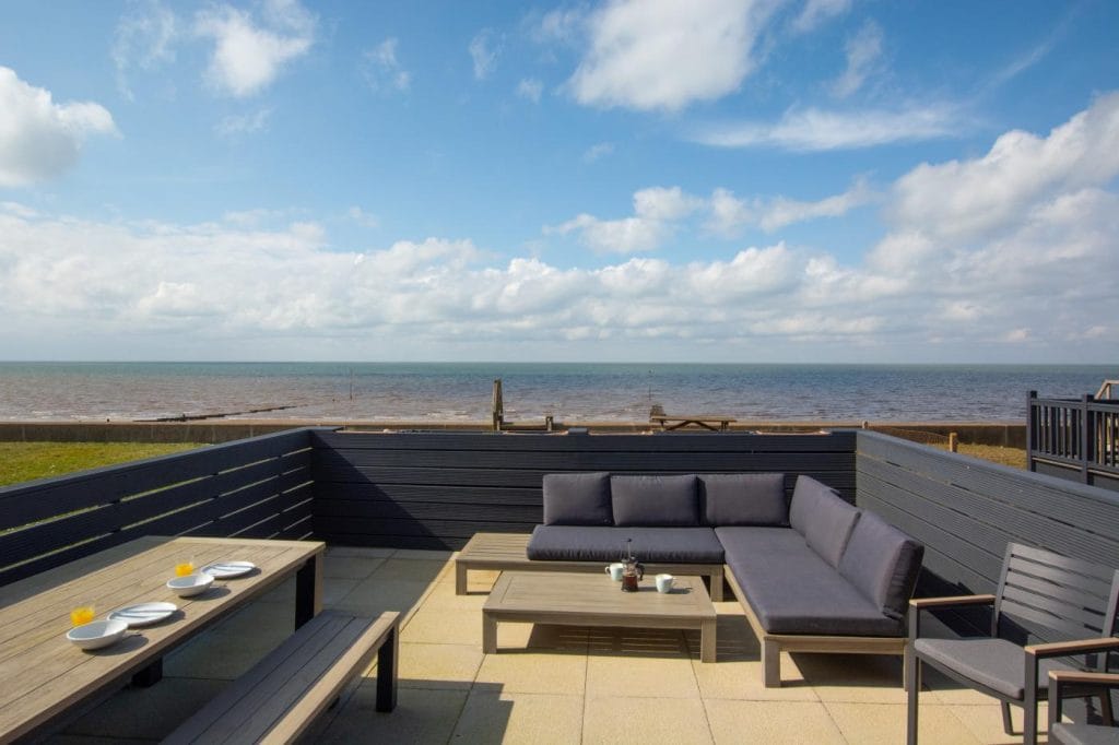 Beachfront dog friendly holiday home in Heacham, Norfolk