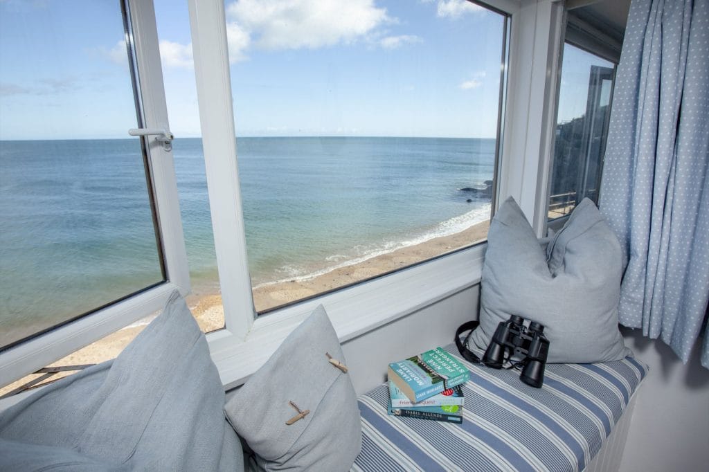 Holiday apartment in Torcross with amazing beach and sea views