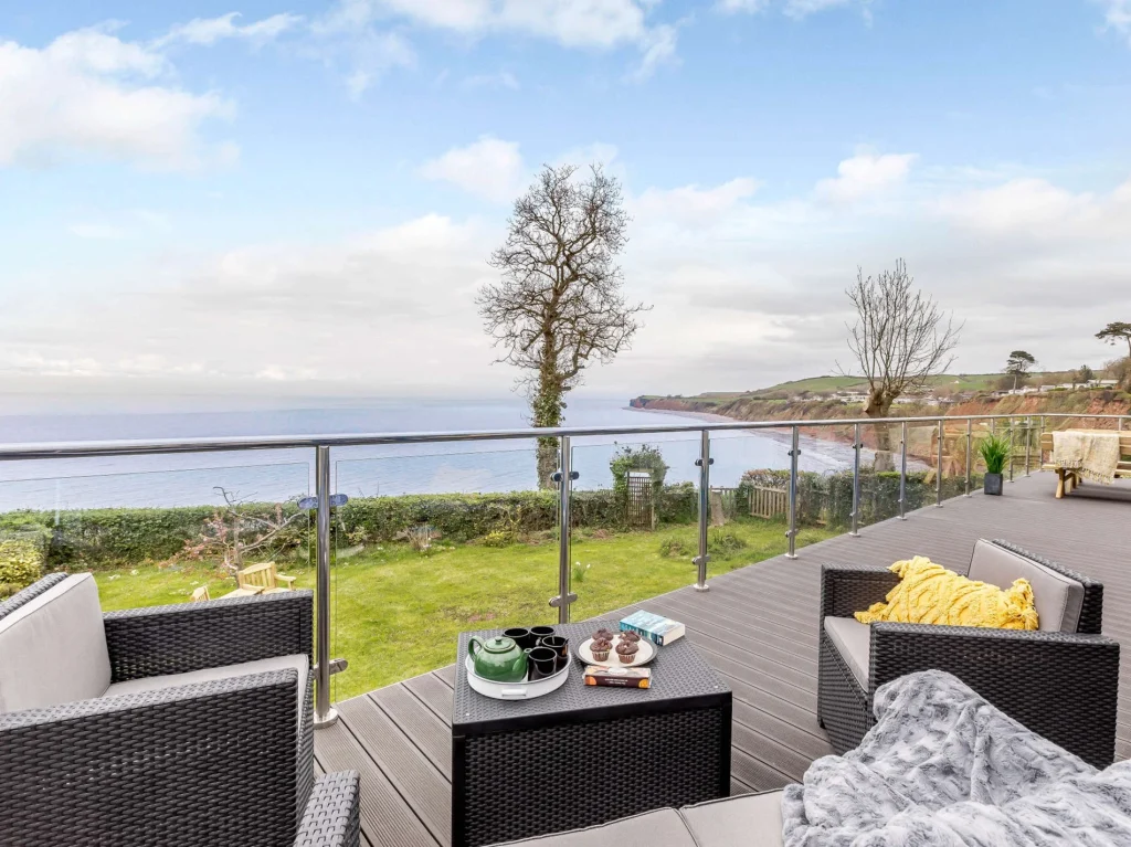 Somerset holiday lodge near Watchet with sea views