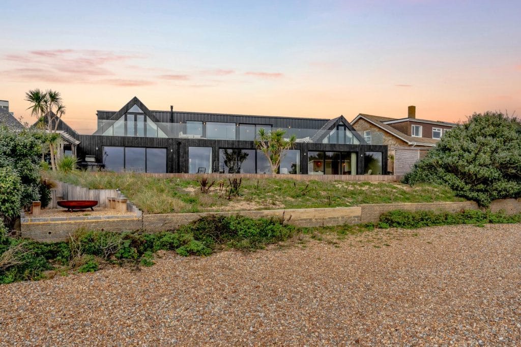 Bexhill-on-Sea beach house with private hot tub and sea views