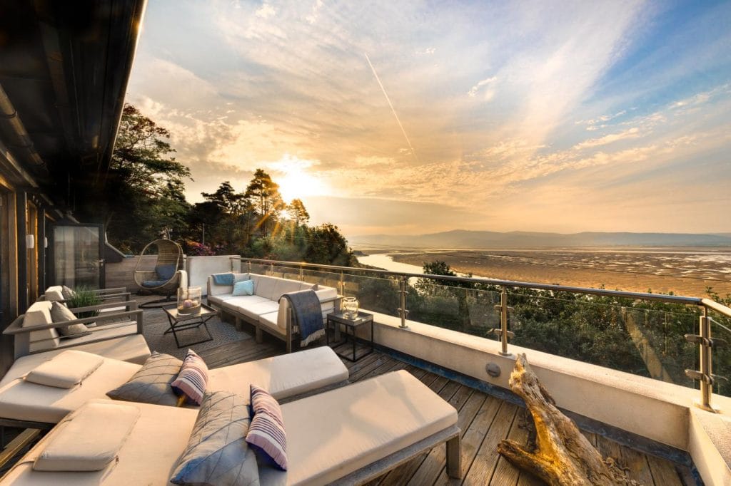 Amazing sea view holiday home for 10 in Aberdovey, Wales