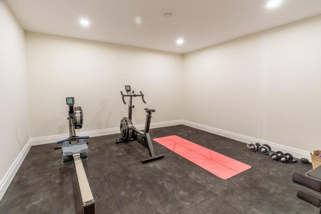 Luxury holiday home in Dorset with indoor gym