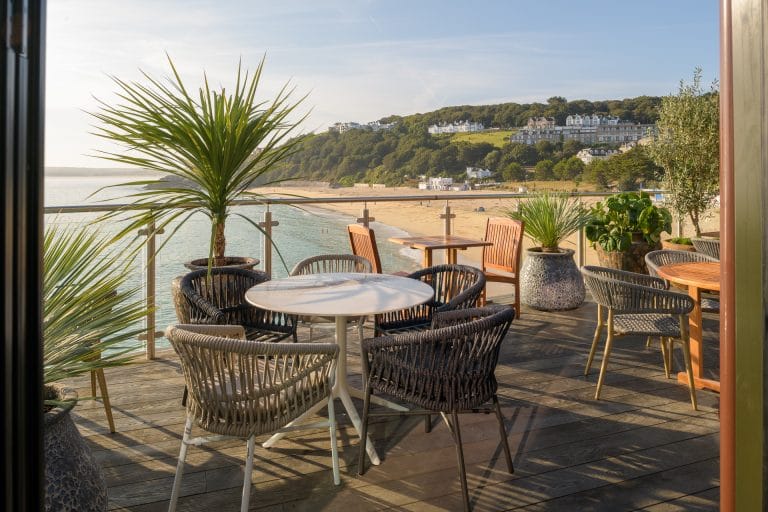 Sea view restaurant in Cornwall